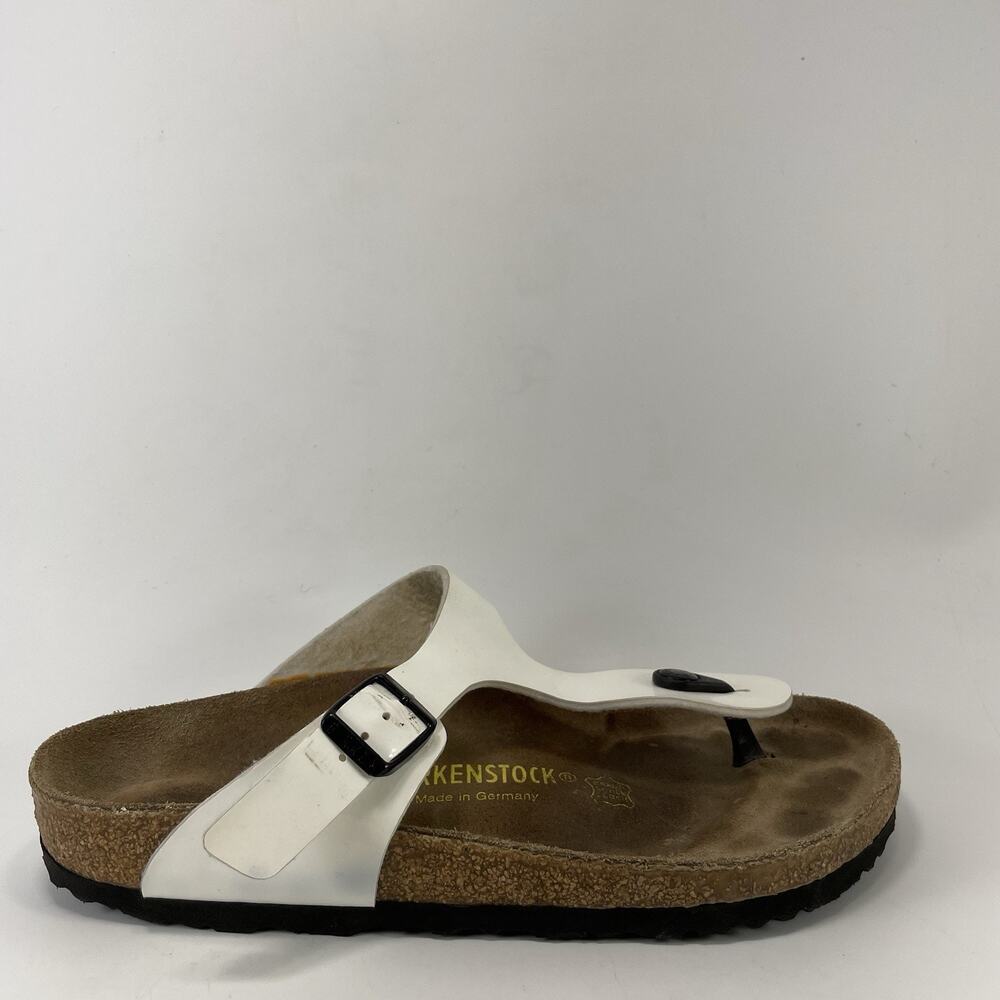 Birkenstock Gizeh White Patent Sandals Womens Size 39, 8-8.5 Thong Buckle Shoes